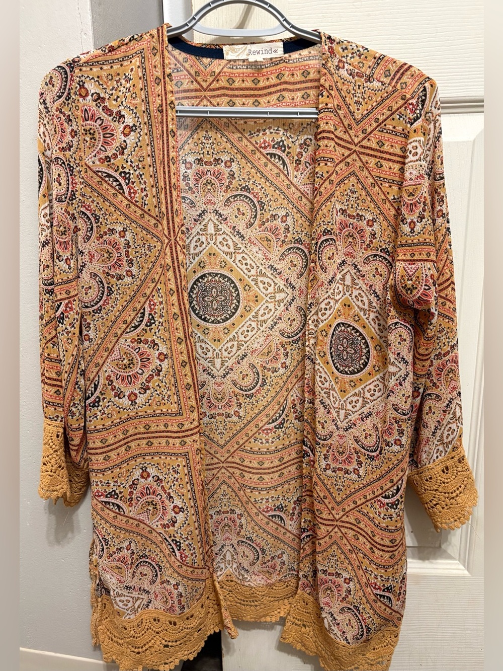 Rewind Women's Paisley Print cardigan size  S